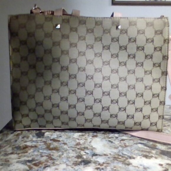 VALENTINES DAY BUNDLE Large BEBE Tote w/ MUCH MORE - Picture 2 of 6